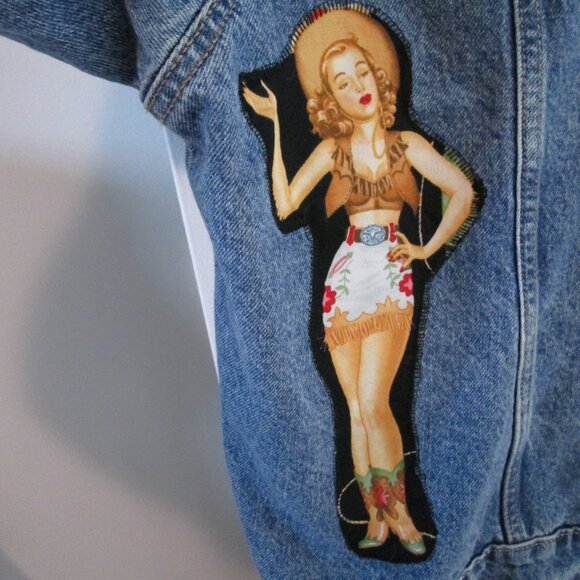 Cowgirl Chic Fringed Western Jean Jacket! Vintage Pin-up Girls XXL - Picture 10 of 14
